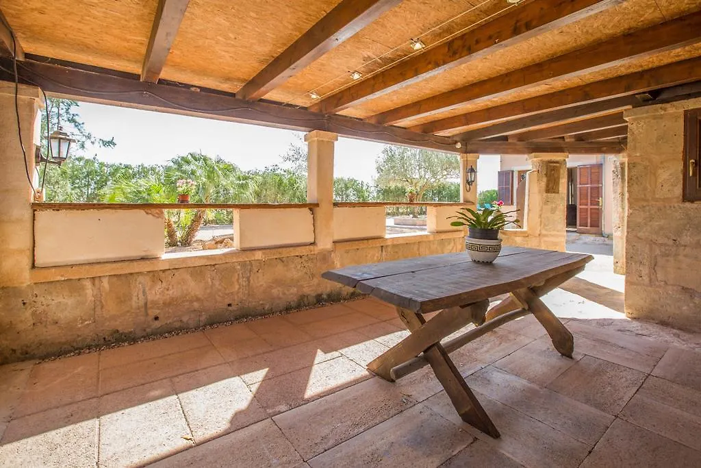 Villa Shostalet Montuiri  Espanha
